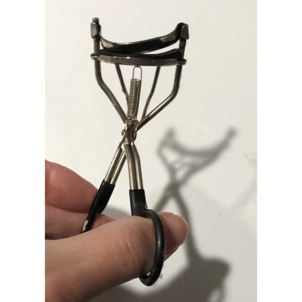 Vintage Art Nouveau‎ Style Lady Makeup Eyelash Curler Rare Spring Mechanic